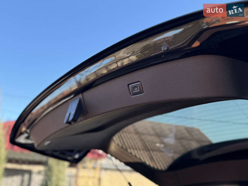 Внедорожник / Кроссовер Audi Q7 2016 в Николаеве