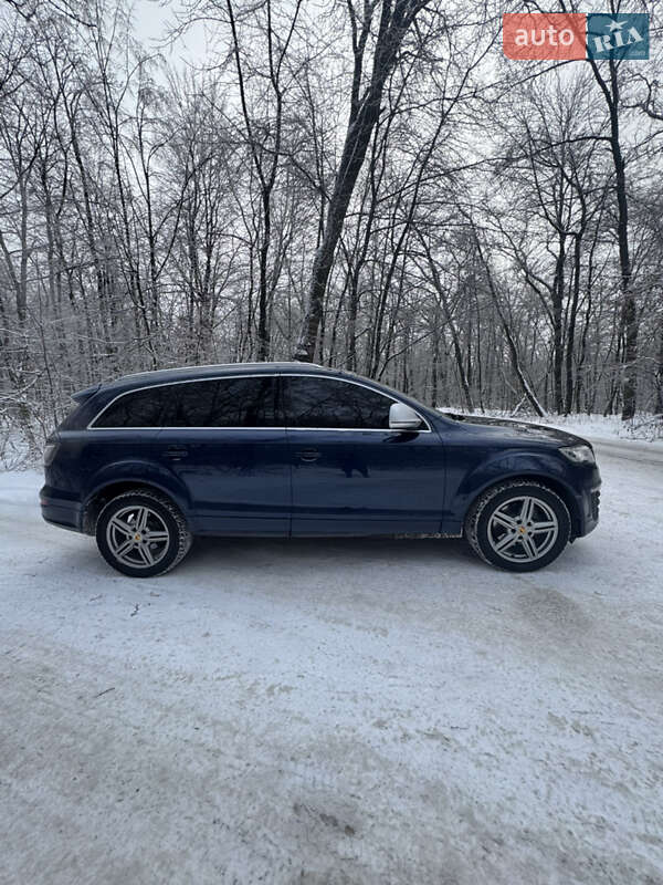 Внедорожник / Кроссовер Audi Q7 2008 в Киеве