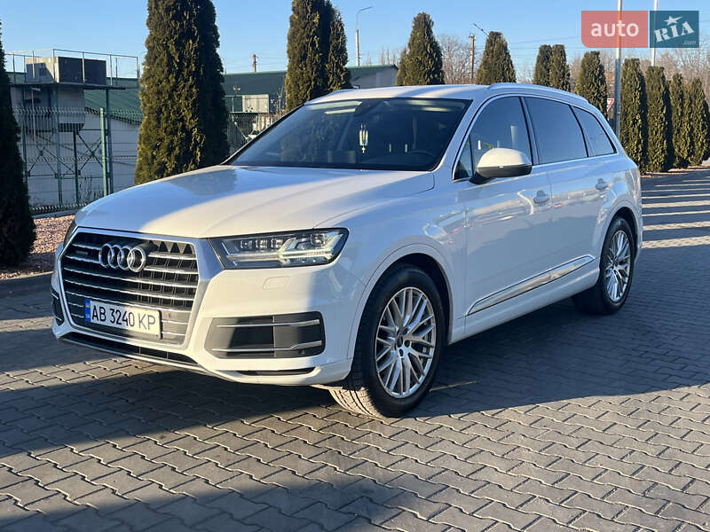 Внедорожник / Кроссовер Audi Q7 2016 в Виннице
