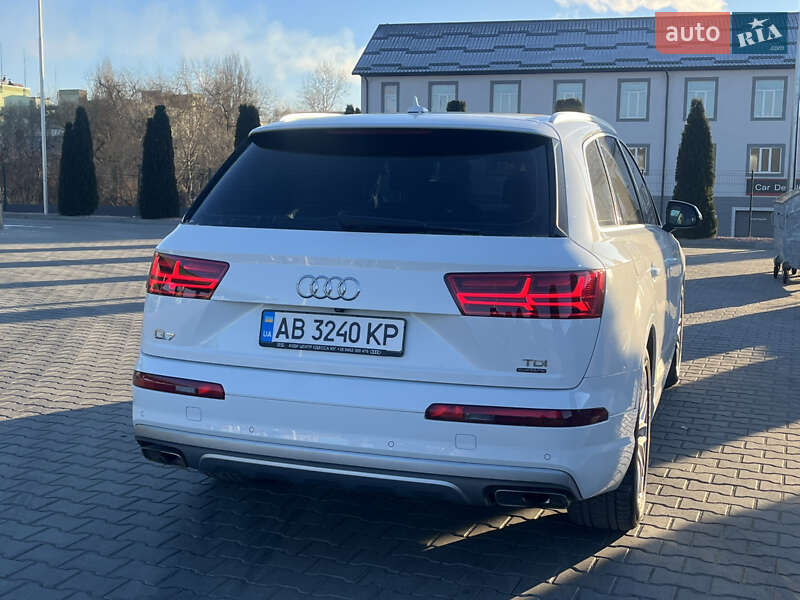 Внедорожник / Кроссовер Audi Q7 2016 в Виннице