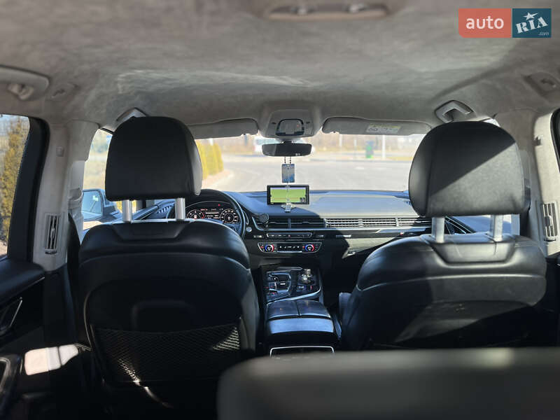 Внедорожник / Кроссовер Audi Q7 2016 в Виннице