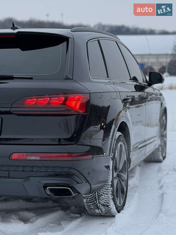 Внедорожник / Кроссовер Audi Q7 2024 в Днепре фото 21 Внедорожник / Кроссовер Audi Q7 2024 в Днепре