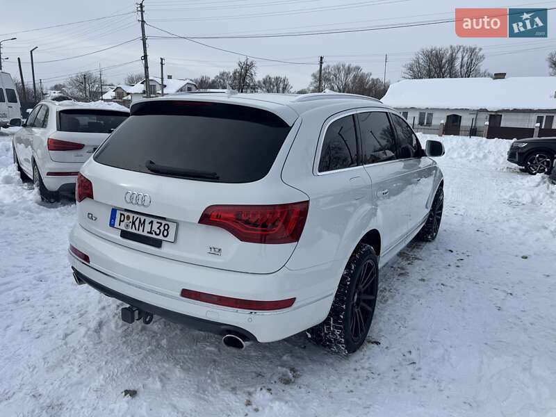 Внедорожник / Кроссовер Audi Q7 2015 в Самборе