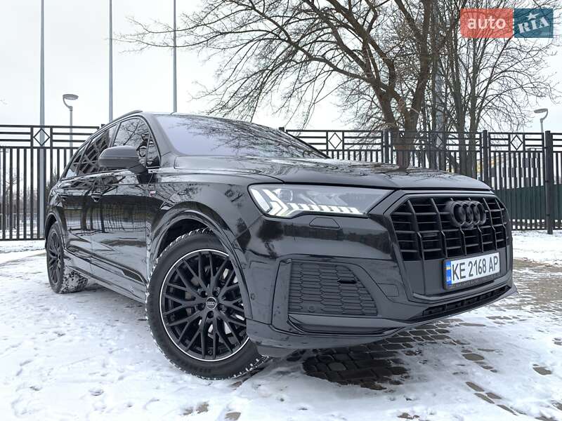 Внедорожник / Кроссовер Audi Q7 2020 в Кривом Роге