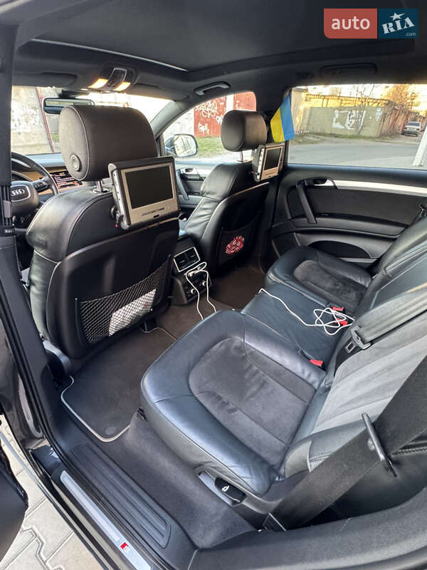 Внедорожник / Кроссовер Audi Q7 2014 в Одессе