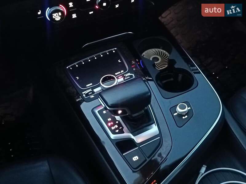 Позашляховик / Кросовер Audi Q7 2018 в Харкові