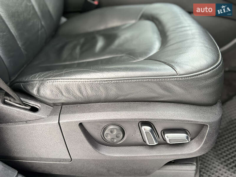 Внедорожник / Кроссовер Audi Q7 2012 в Ивано-Франковске