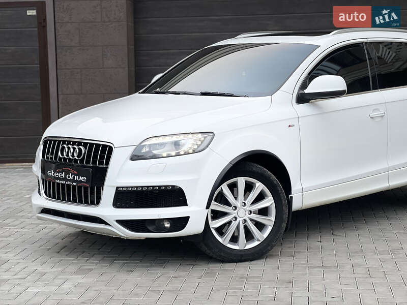 Внедорожник / Кроссовер Audi Q7 2011 в Николаеве