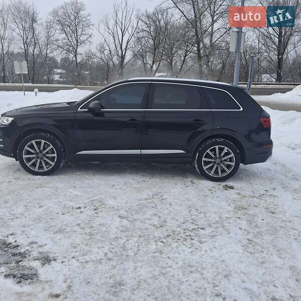 Внедорожник / Кроссовер Audi Q7 2019 в Чернигове