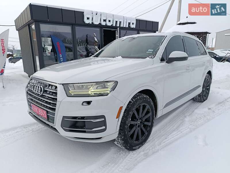 Внедорожник / Кроссовер Audi Q7 2017 в Луцке