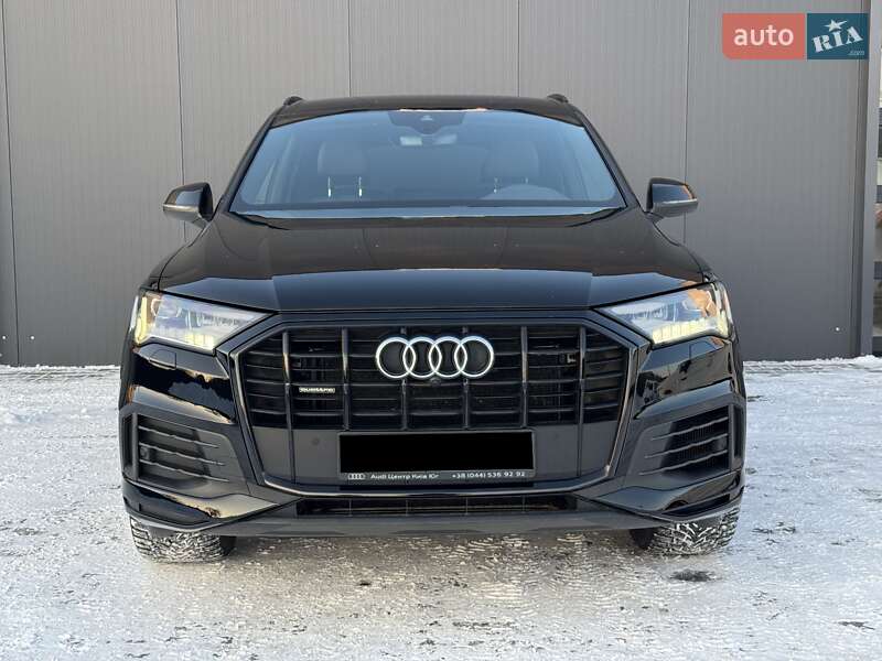Позашляховик / Кросовер Audi Q7 2020 в Луцьку