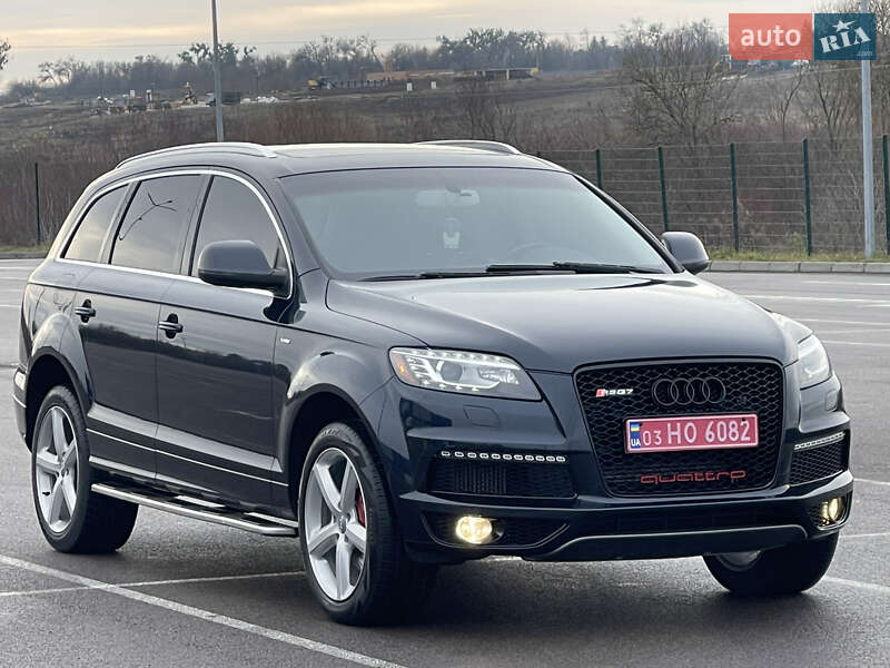 Внедорожник / Кроссовер Audi Q7 2010 в Ровно