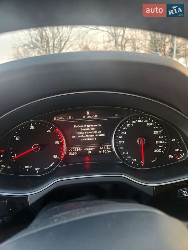 Внедорожник / Кроссовер Audi Q7 2016 в Киеве