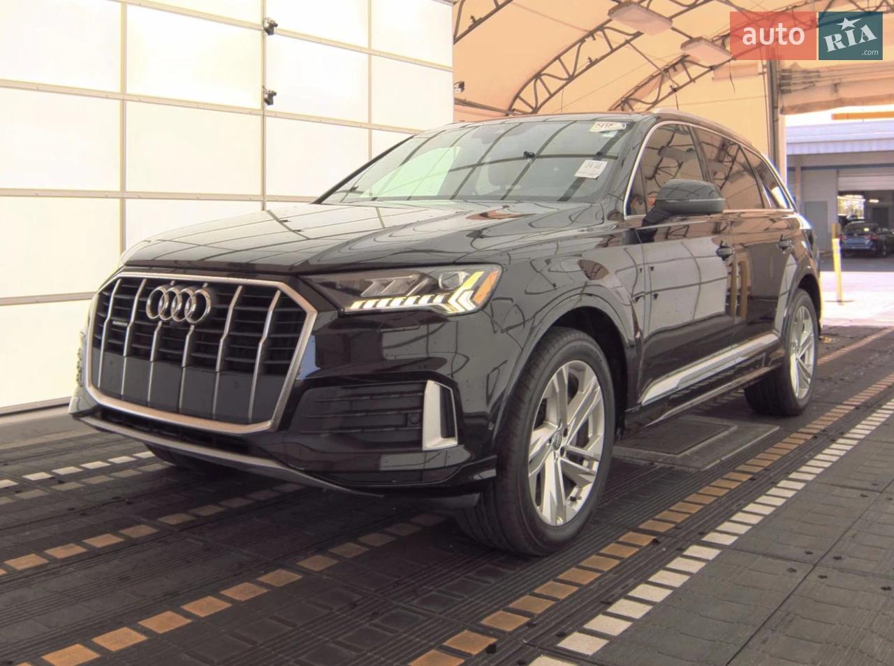 2020 Audi Q7 PREMIUM PlUS
WA1LJAF79LD009937
Авто ціле не бите , офіційне!
Авто знаходится на складі в сша , викуплено ! Готове до відправки в Україну !!
- 78к миль
- 2.0 awd
- 360° Surround View Camera, Lane Assist, 4-Zone Climate Control, 3-Row Seating
33 000$ Ціна Розмитненого у Львові
Якщо будуть питання пишіть в телеграм або вайбер