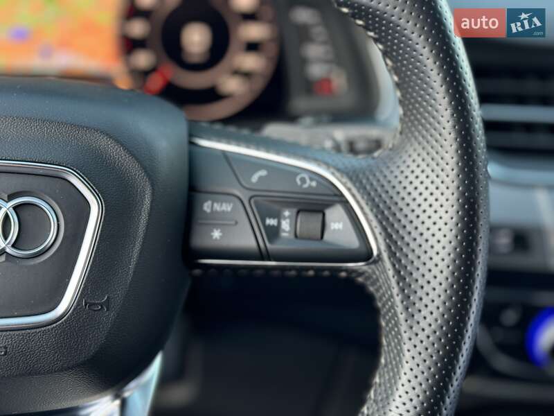 Внедорожник / Кроссовер Audi Q7 2018 в Киеве