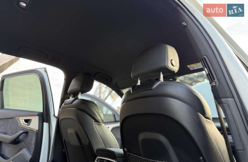 Внедорожник / Кроссовер Audi Q7 2015 в Киеве