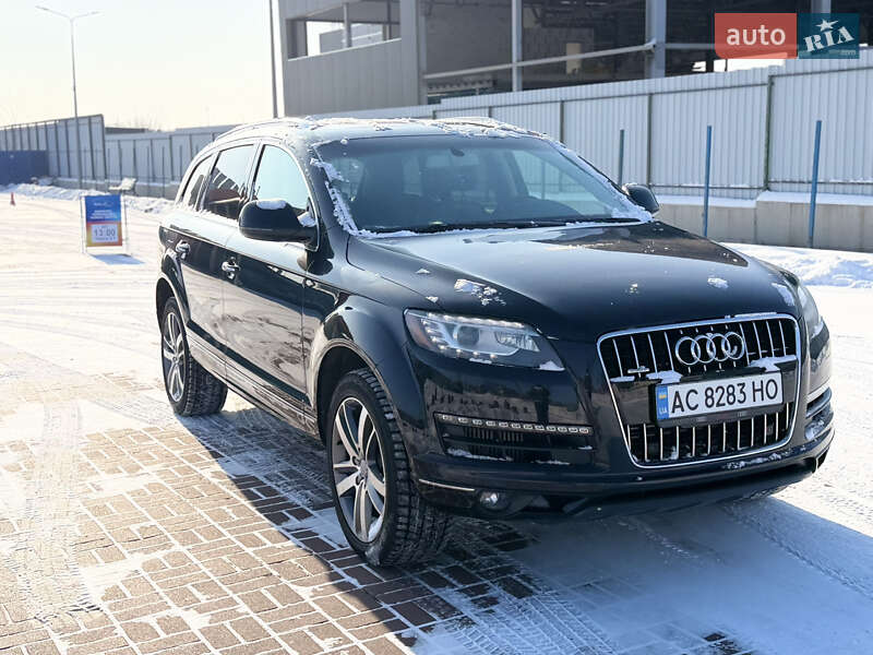 Внедорожник / Кроссовер Audi Q7 2012 в Полтаве