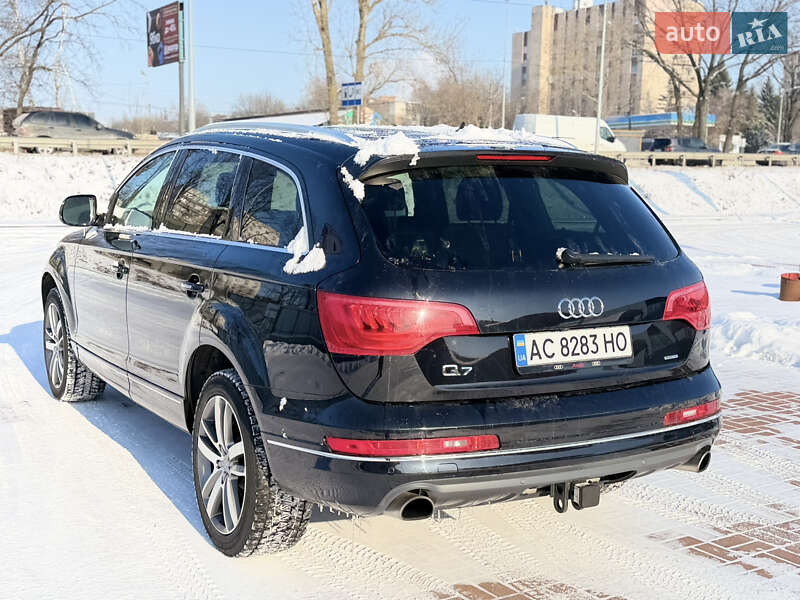 Внедорожник / Кроссовер Audi Q7 2012 в Полтаве
