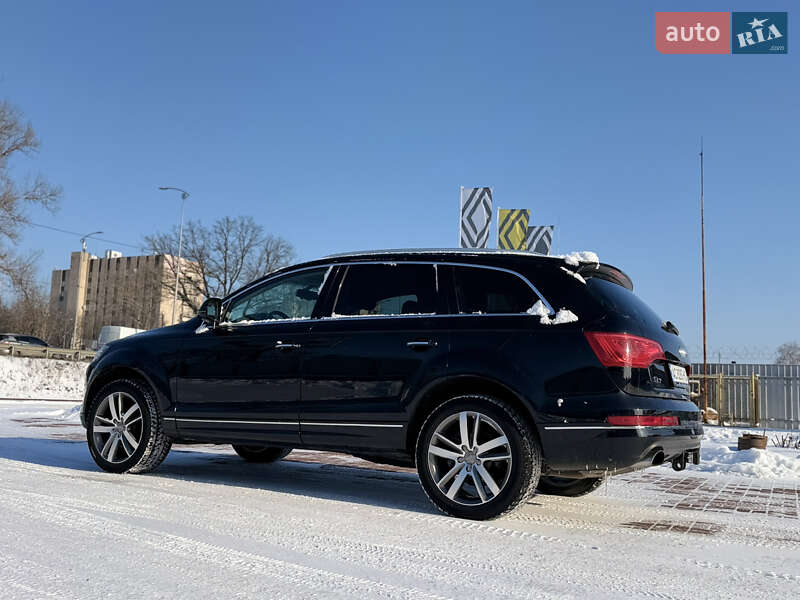 Внедорожник / Кроссовер Audi Q7 2012 в Полтаве