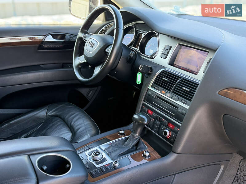 Внедорожник / Кроссовер Audi Q7 2012 в Полтаве