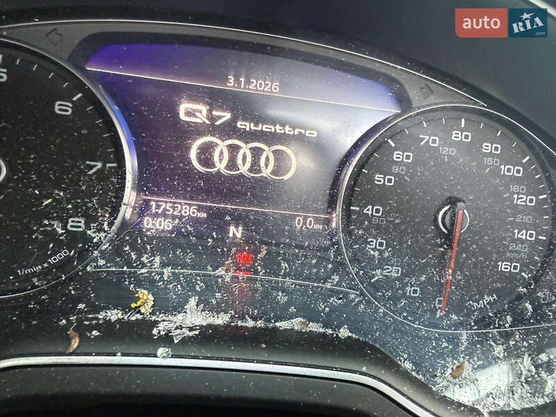 Внедорожник / Кроссовер Audi Q7 2016 в Чернигове