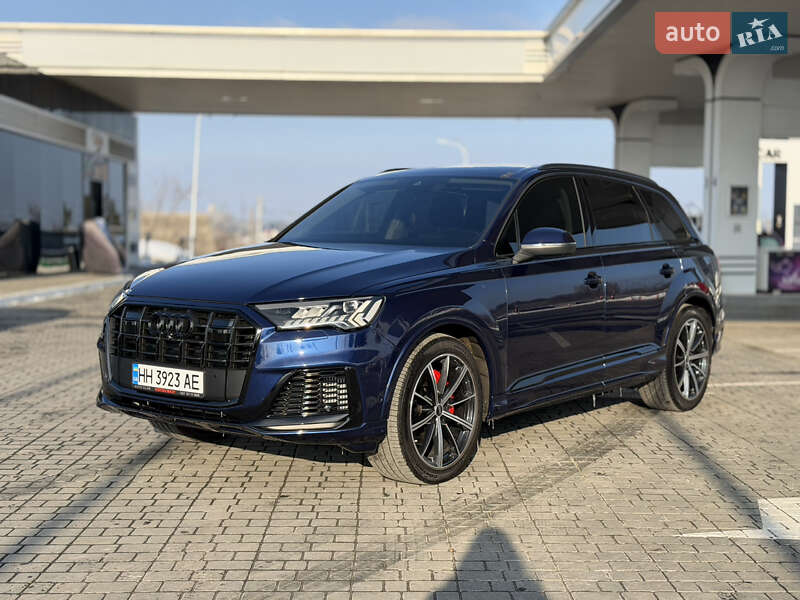 Внедорожник / Кроссовер Audi Q7 2022 в Одессе