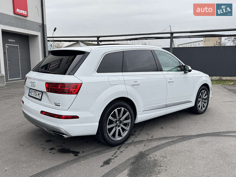 Внедорожник / Кроссовер Audi Q7 2016 в Виннице