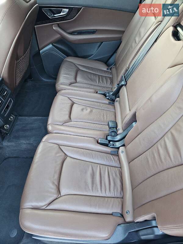 Внедорожник / Кроссовер Audi Q7 2016 в Ковеле