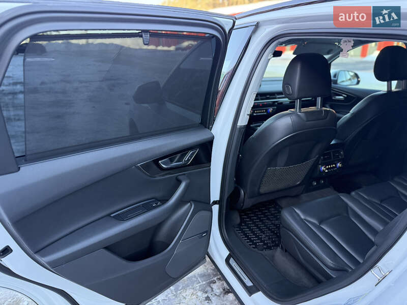 Внедорожник / Кроссовер Audi Q7 2018 в Львове