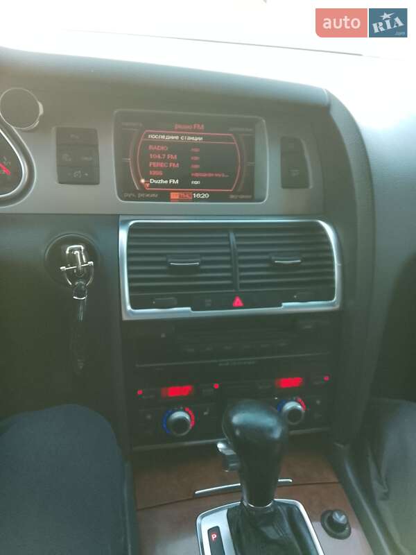 Внедорожник / Кроссовер Audi Q7 2007 в Львове