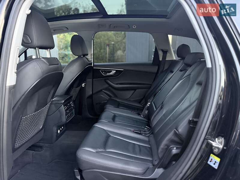 Внедорожник / Кроссовер Audi Q7 2020 в Львове