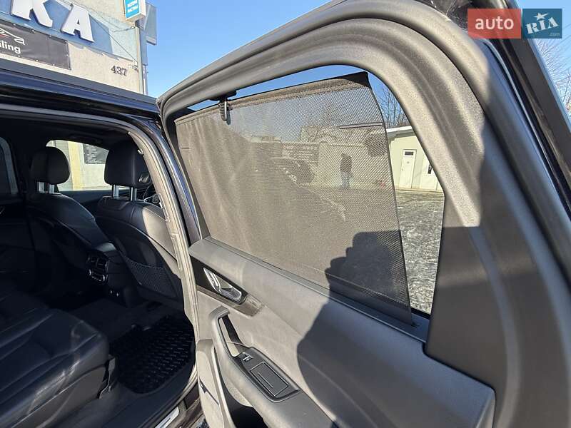 Позашляховик / Кросовер Audi Q7 2018 в Дрогобичі