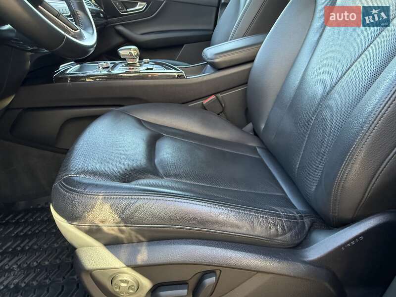 Позашляховик / Кросовер Audi Q7 2018 в Дрогобичі