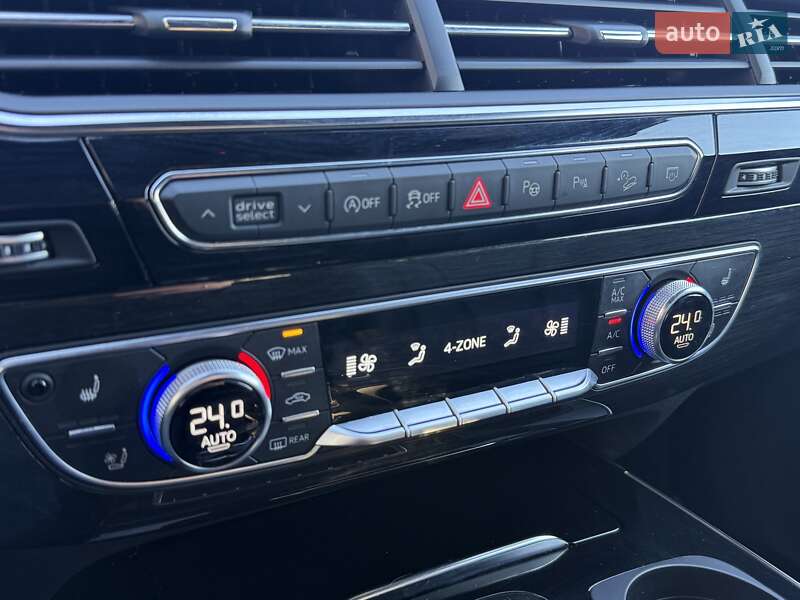 Позашляховик / Кросовер Audi Q7 2018 в Дрогобичі