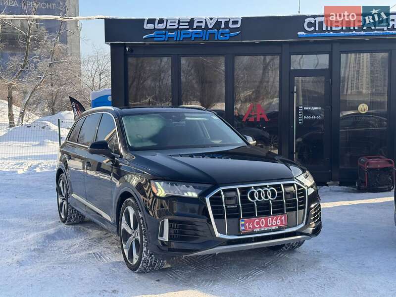 Внедорожник / Кроссовер Audi Q7 2020 в Киеве