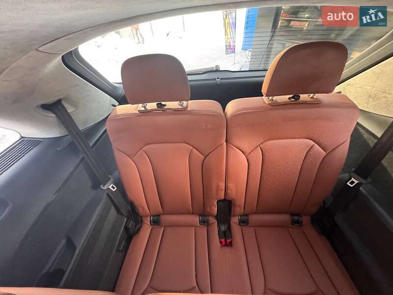 Внедорожник / Кроссовер Audi Q7 2020 в Киеве