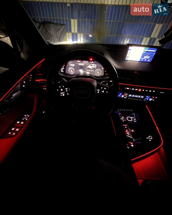 Внедорожник / Кроссовер Audi Q7 2019 в Сумах