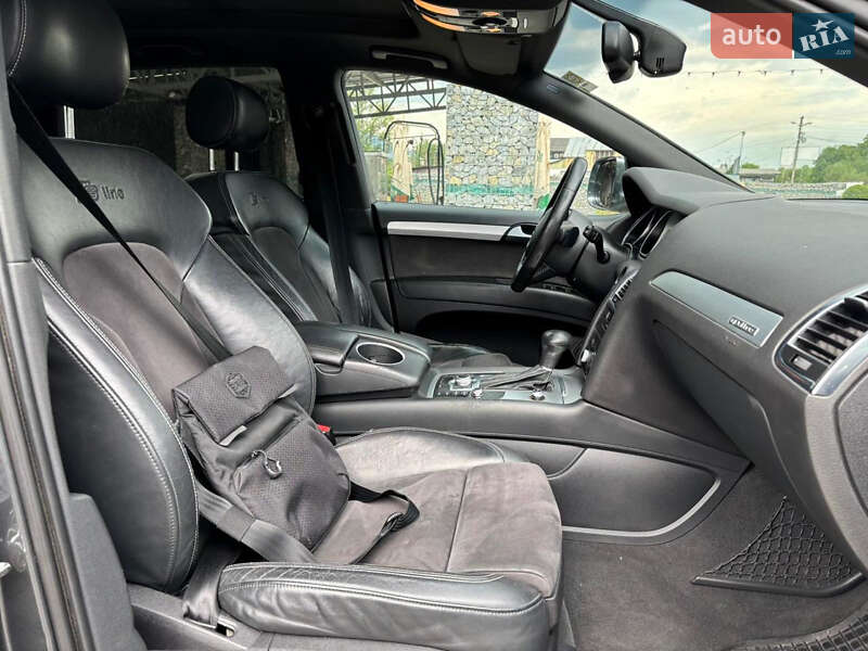 Позашляховик / Кросовер Audi Q7 2014 в Тячеві