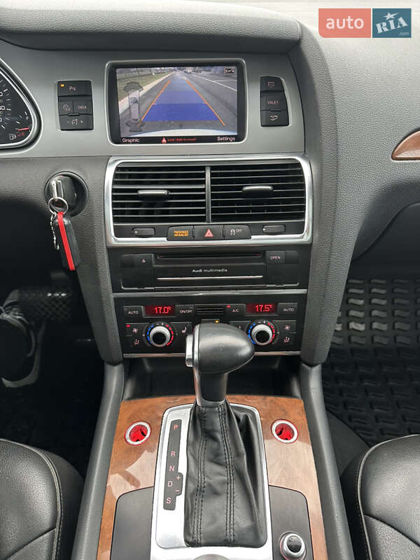 Внедорожник / Кроссовер Audi Q7 2014 в Киеве