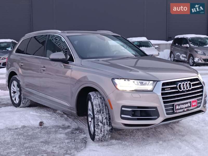 Внедорожник / Кроссовер Audi Q7 2017 в Львове