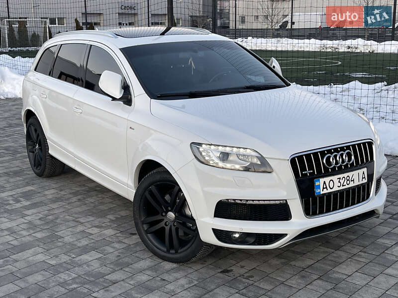 Внедорожник / Кроссовер Audi Q7 2012 в Мукачево