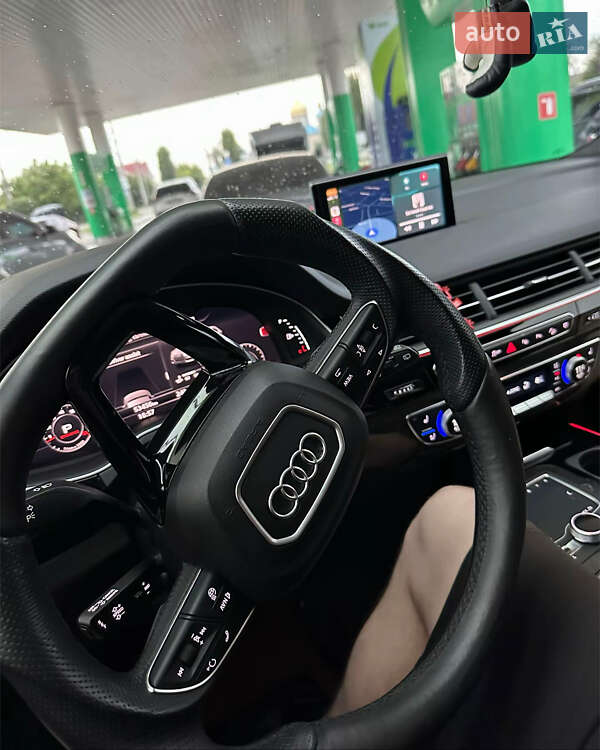 Внедорожник / Кроссовер Audi Q7 2019 в Сумах