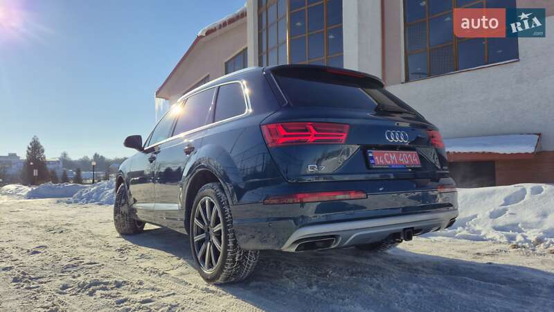 Внедорожник / Кроссовер Audi Q7 2019 в Львове