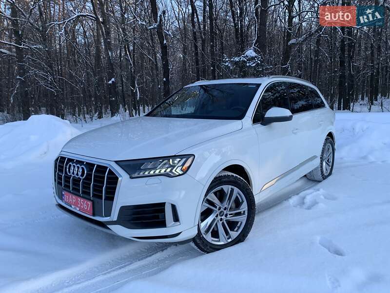 Позашляховик / Кросовер Audi Q7 2023 в Рівному
