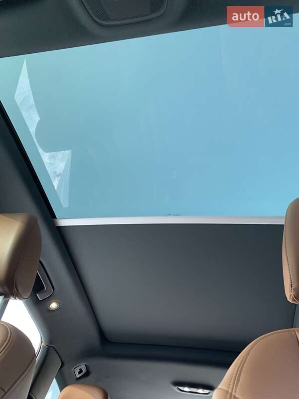 Позашляховик / Кросовер Audi Q7 2023 в Рівному