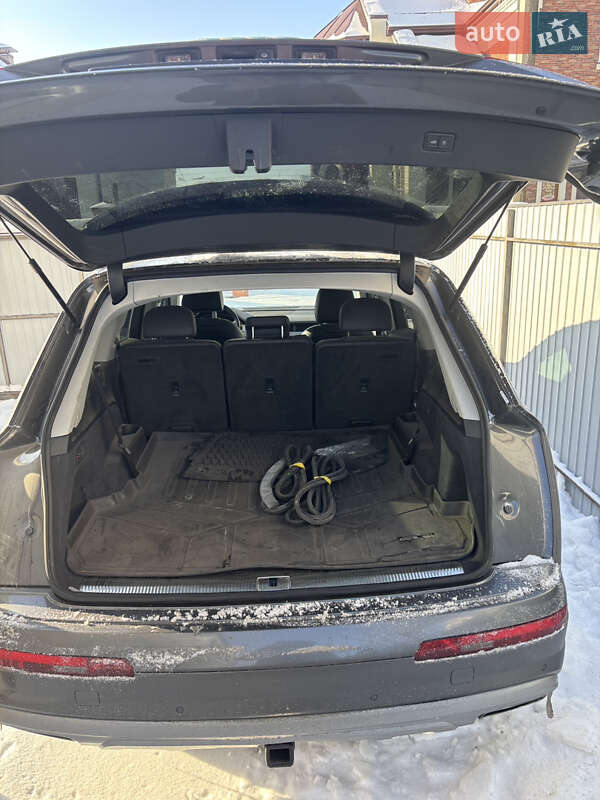 Внедорожник / Кроссовер Audi Q7 2019 в Киеве фото 14 Внедорожник / Кроссовер Audi Q7 2019 в Киеве