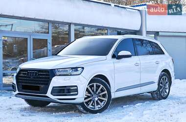 Позашляховик / Кросовер Audi Q7 2018 в Дніпрі