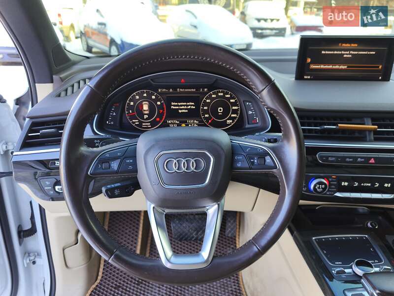 Позашляховик / Кросовер Audi Q7 2018 в Дніпрі