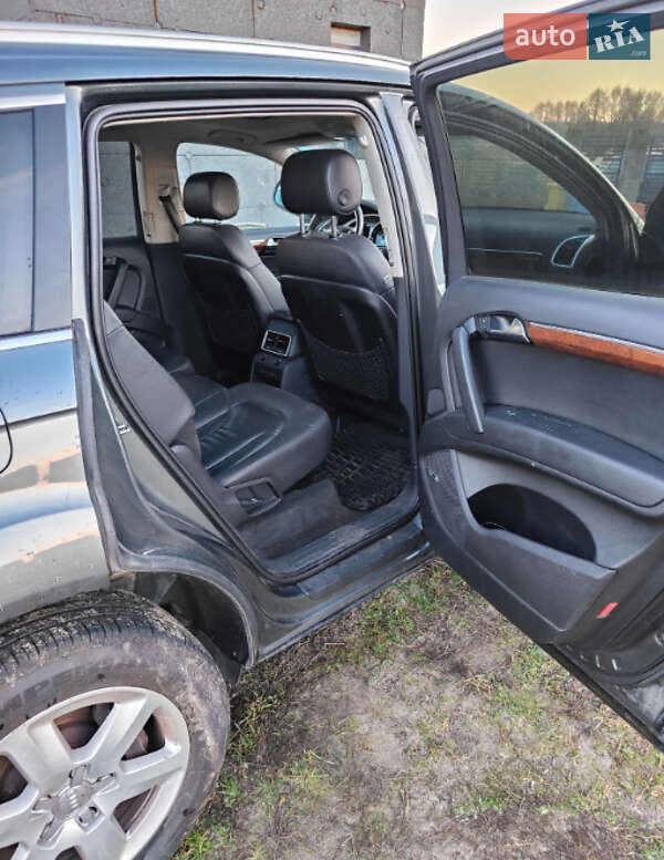 Внедорожник / Кроссовер Audi Q7 2014 в Ровно