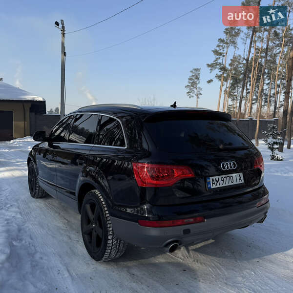 Внедорожник / Кроссовер Audi Q7 2011 в Житомире